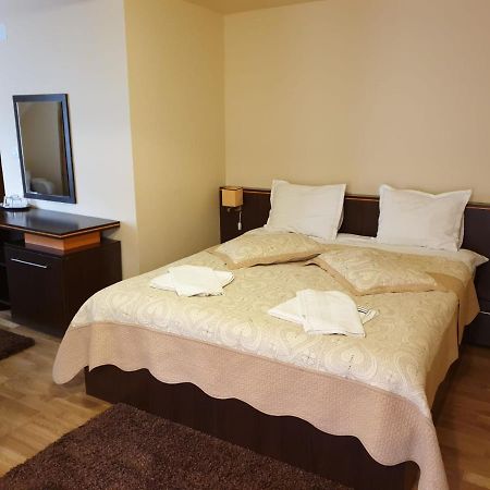 Casa Enescu Hotel Bran  Ngoại thất bức ảnh