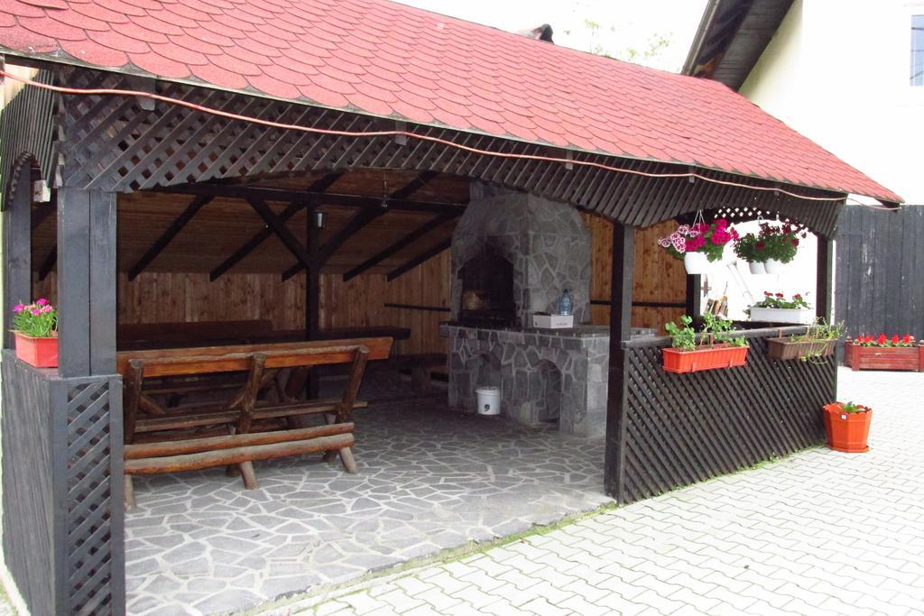 Casa Enescu Hotel Bran  Ngoại thất bức ảnh